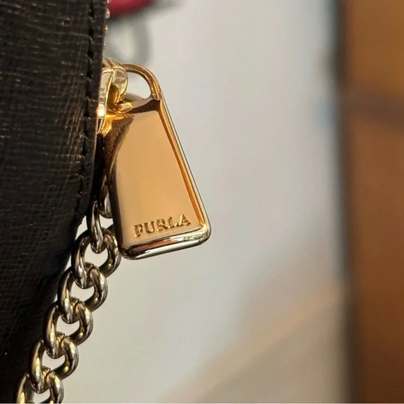 Furla Black Leather Crossbody with Gold Chain Detail - Picture 3 of 9